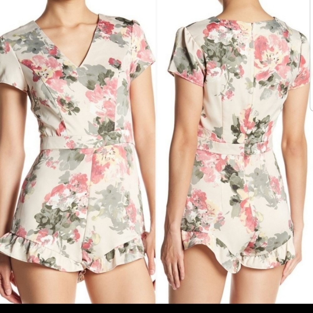 Bebe floral romper